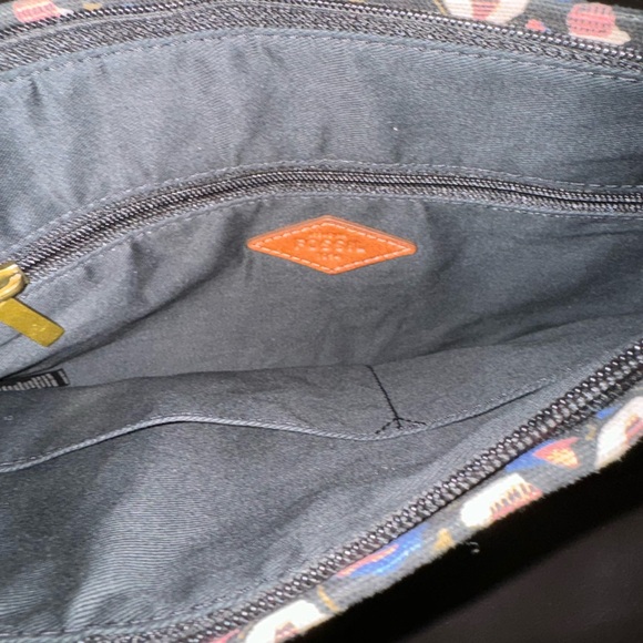 Fossil purse new with tags - Picture 3 of 4